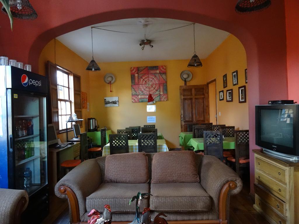 Hostal Del Piamonte กีโต ภายนอก รูปภาพ