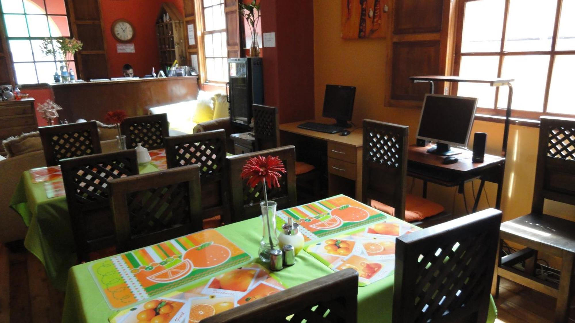 Hostal Del Piamonte กีโต ภายนอก รูปภาพ