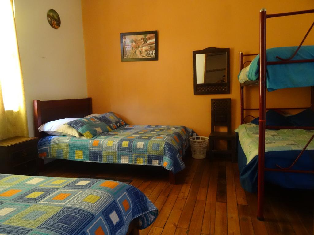 Hostal Del Piamonte กีโต ภายนอก รูปภาพ