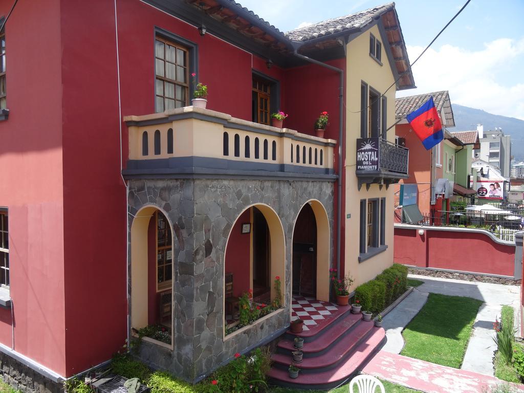 Hostal Del Piamonte กีโต ภายนอก รูปภาพ